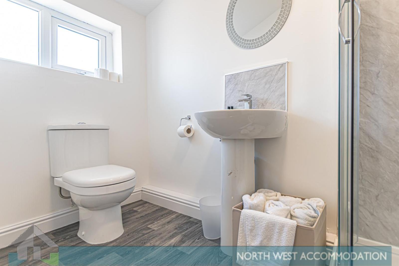 Wellfield Serviced Accommodation Warrington Zewnętrze zdjęcie