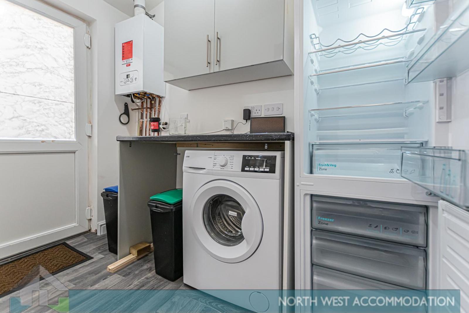 Wellfield Serviced Accommodation Warrington Zewnętrze zdjęcie