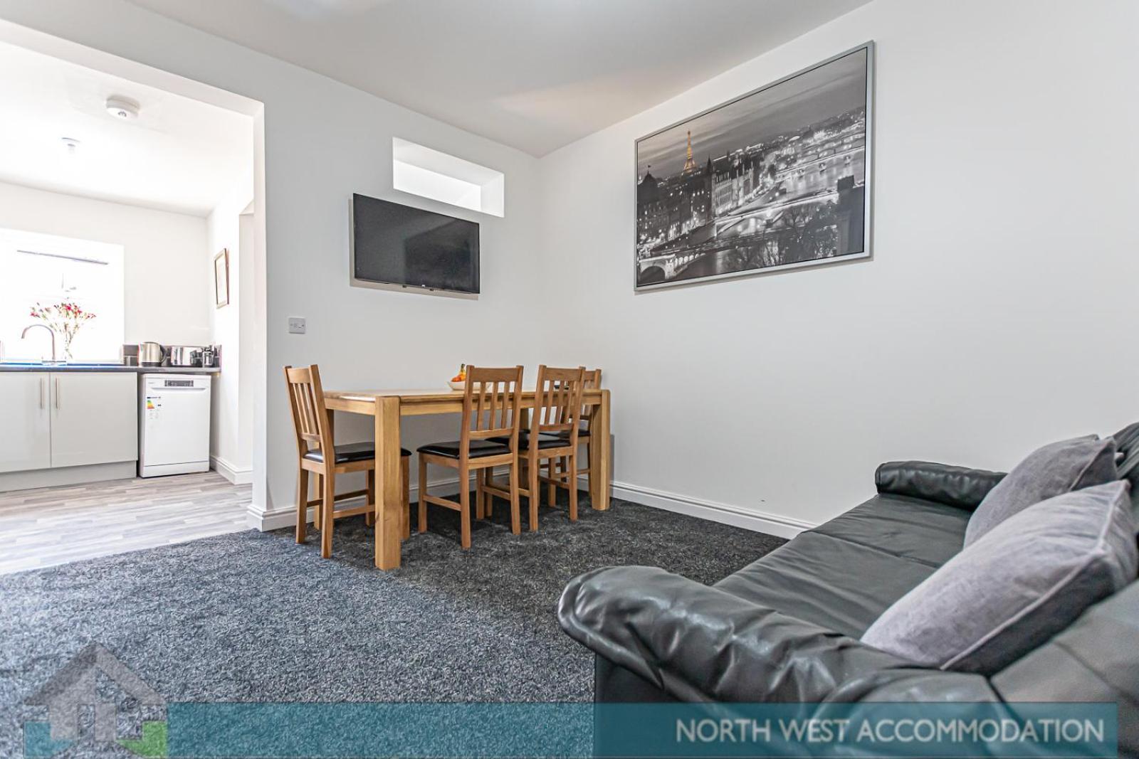 Wellfield Serviced Accommodation Warrington Zewnętrze zdjęcie